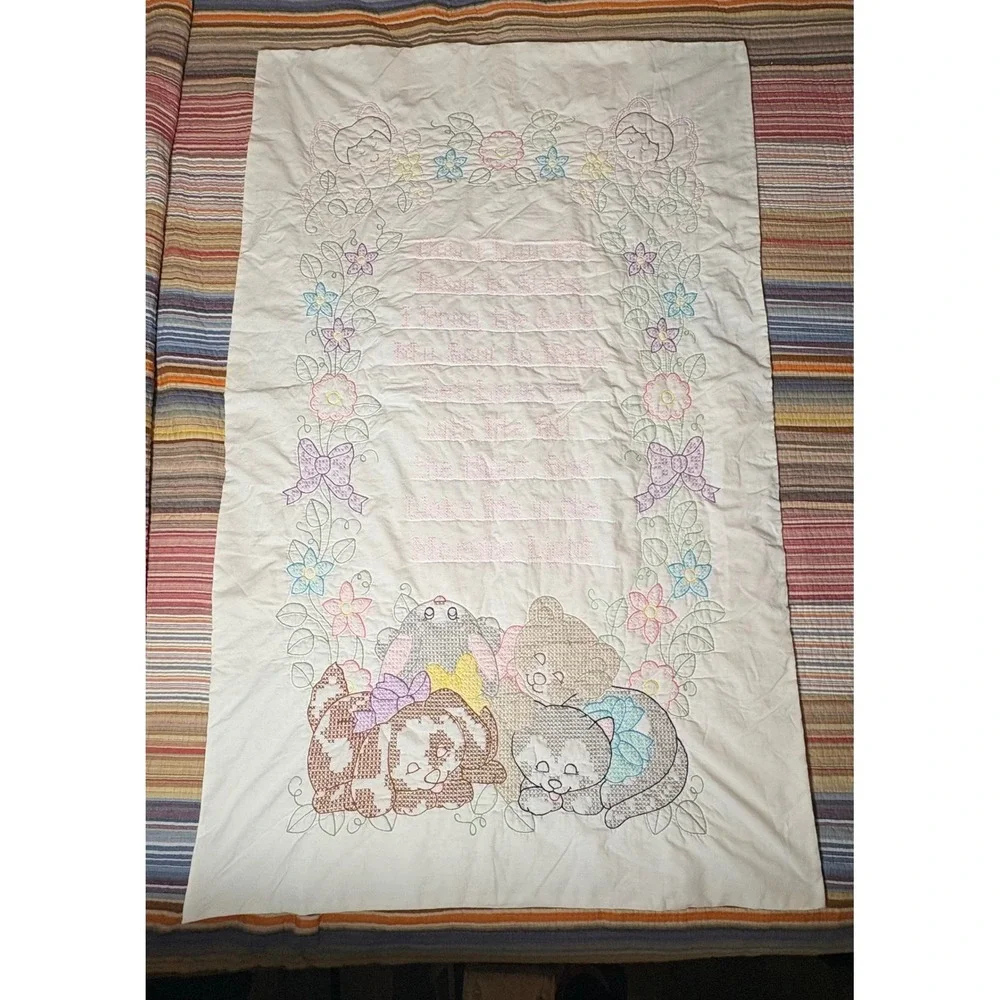 Vtg Hand Cross Stitch Baby Quilt Now I Lay Me Down to Sleep Animals Pastel